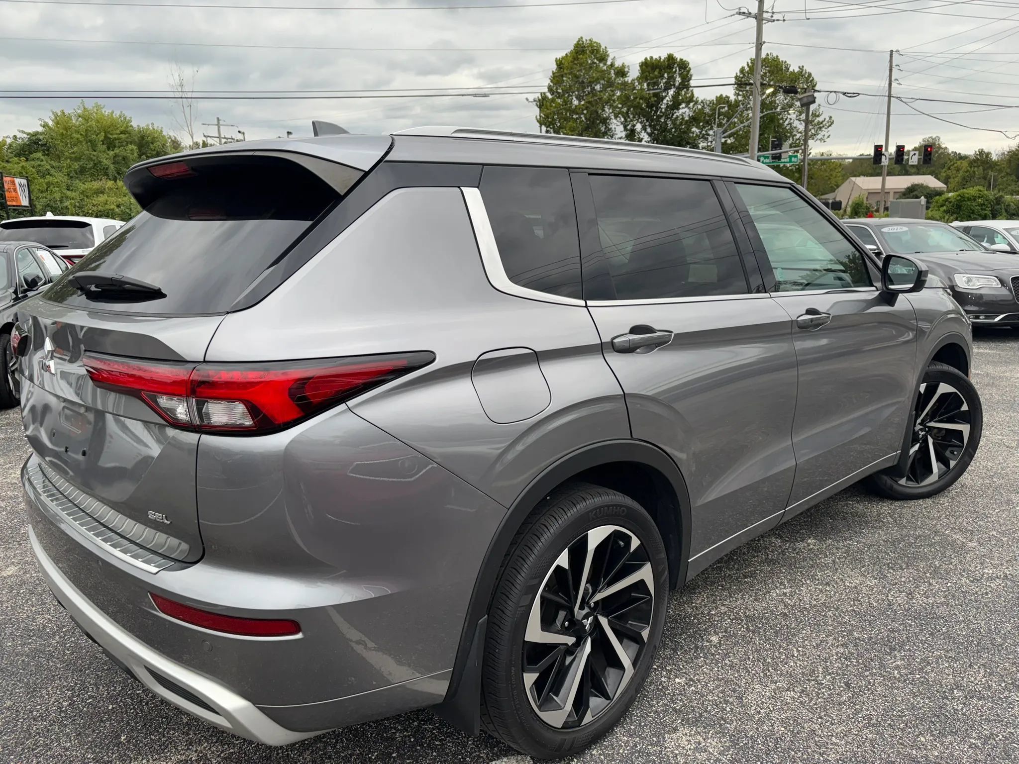 Used 2022 Mitsubishi Outlander SEL FWD image 5