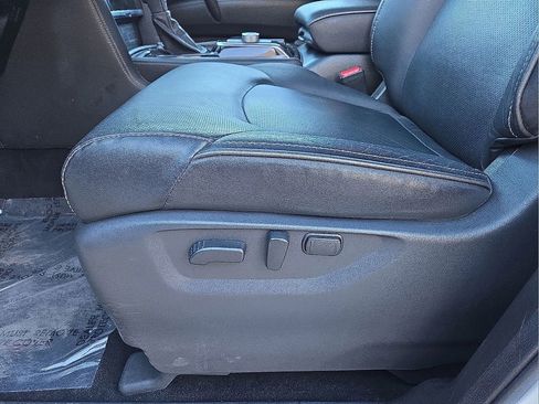 Used 2024 INFINITI QX80 Luxe image 25