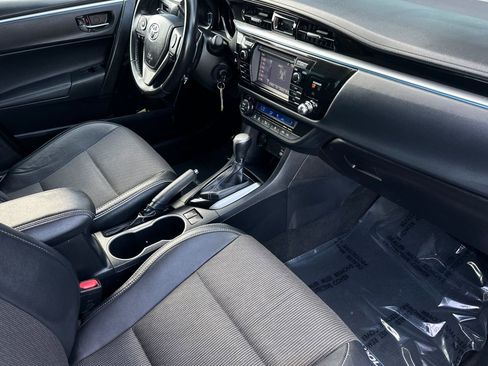 Used 2016 Toyota Corolla S image 18