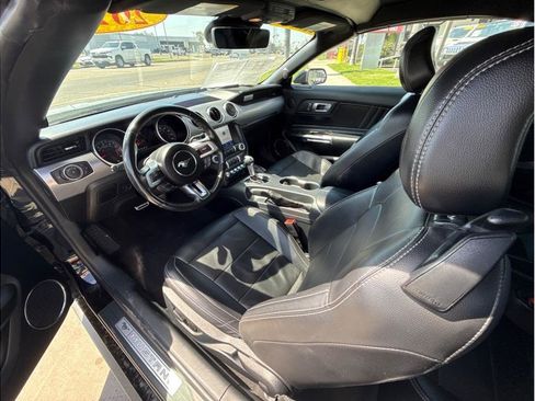 Used 2023 Ford Mustang Premium RWD image 9