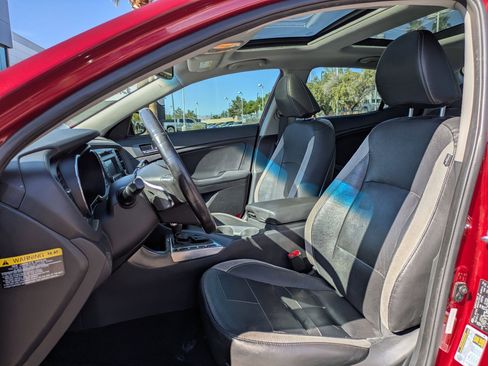 Used 2012 Kia Optima SX w/ Premium Touring Pkg FWD image 23