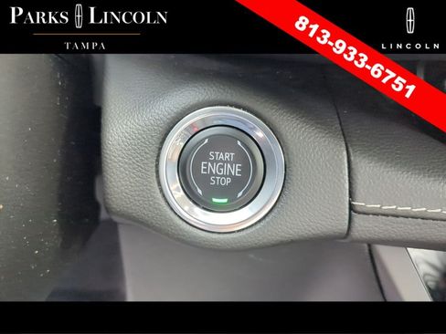 Used 2022 Buick Envision Essence w/ Technology Package II AWD/4WD image 31
