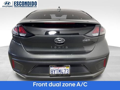 Used 2022 Hyundai Ioniq SEL image 4