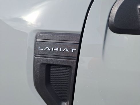 Used 2024 Ford Maverick Lariat w/ FX4 Off-Road Package image 12