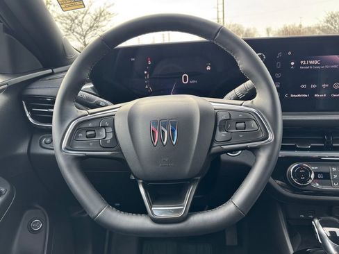 Used 2024 Buick Envista Sport Touring w/ Convenience I Package image 25