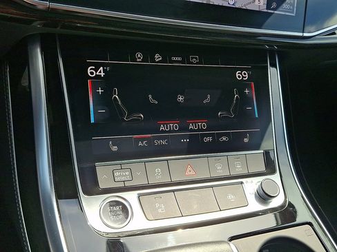 Used 2025 Audi Q7 3.0T Premium Plus AWD/4WD image 20