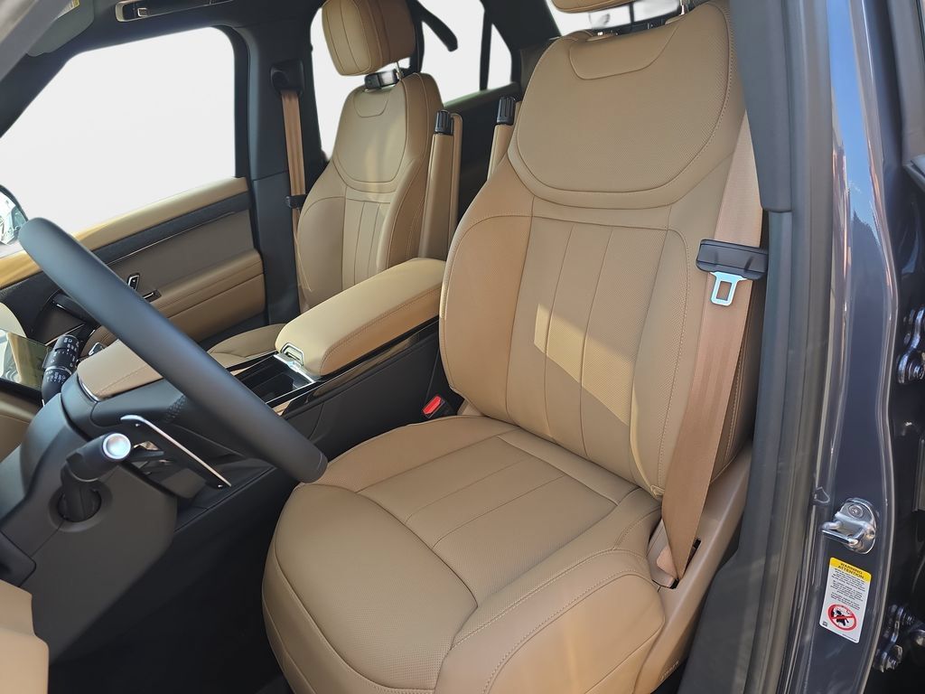 New 2026 Land Rover Range Rover Sport SE AWD/4WD image 12
