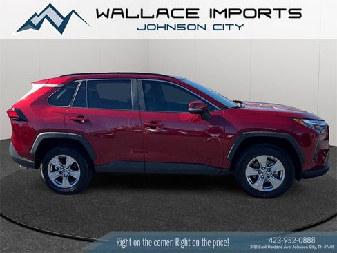Used 2023 Toyota RAV4 XLE image 6