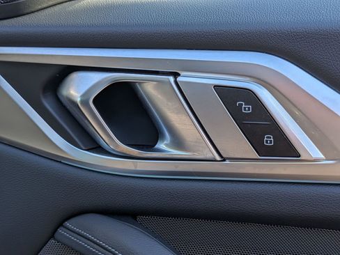 Used 2025 BMW 430i xDrive w/ Premium Package image 37