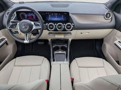 New 2026 Mercedes-Benz GLA 250 image 14