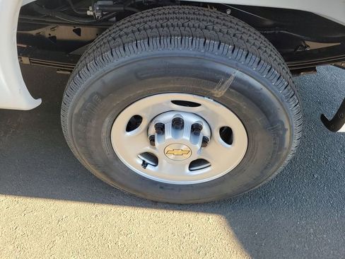 New 2025 Chevrolet Express 2500 w/ Driver Convenience Package image 30