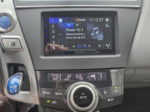 Used 2017 Toyota Prius V Three w/ Carpet Mat Package image 20