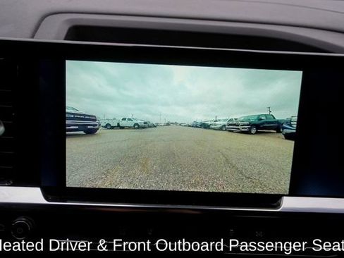 Used 2024 Chevrolet Silverado 3500 LT w/ Convenience Package image 14