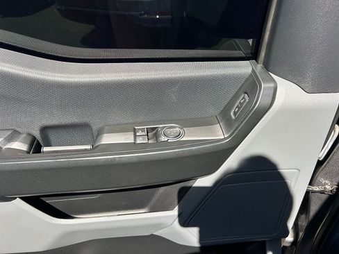Used 2023 Ford F150 XL RWD image 11