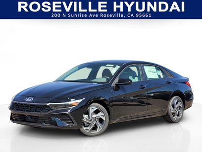 New 2025 Hyundai Elantra SEL