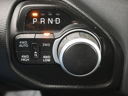 Used 2022 RAM 1500 Big Horn AWD/4WD image 16