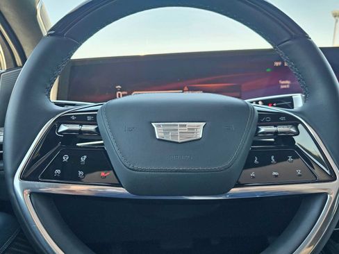 Used 2025 Cadillac Escalade IQ Sport 2 AWD/4WD image 27