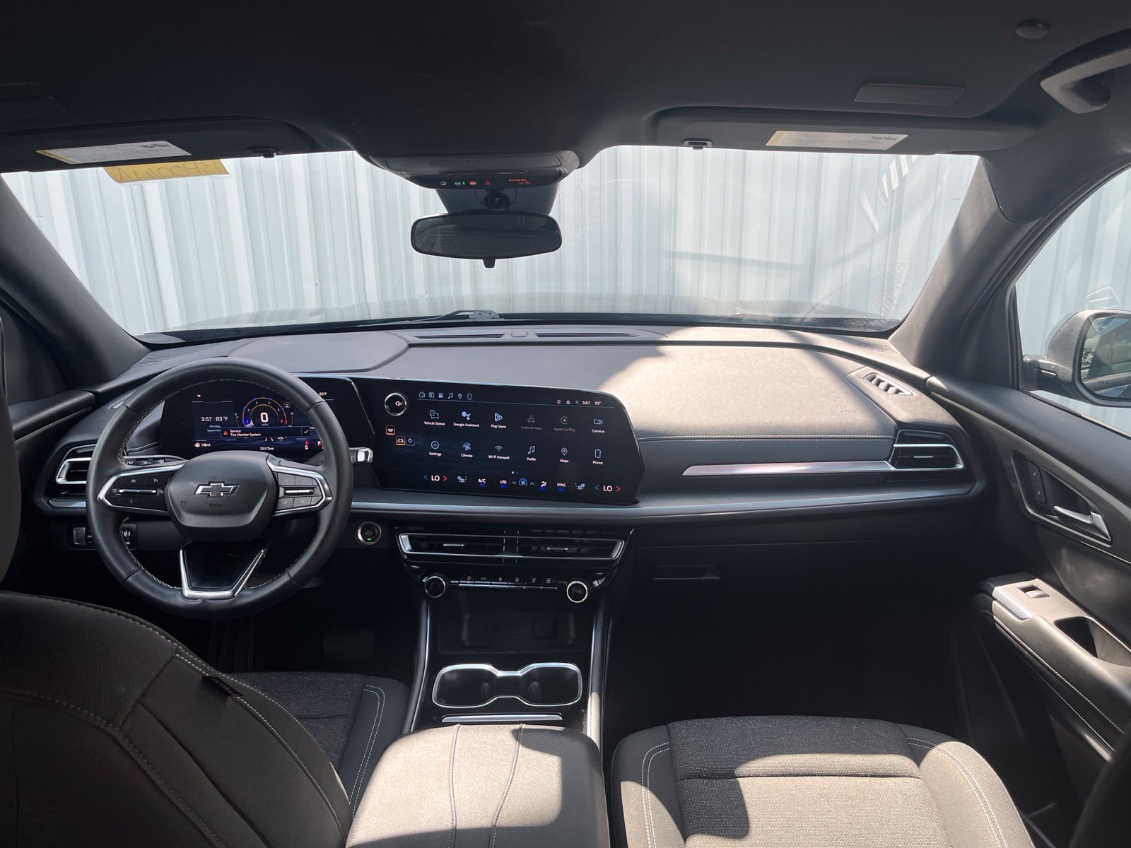 Used 2024 Chevrolet Traverse LT w/ Midnight/Sport Edition FWD image 18