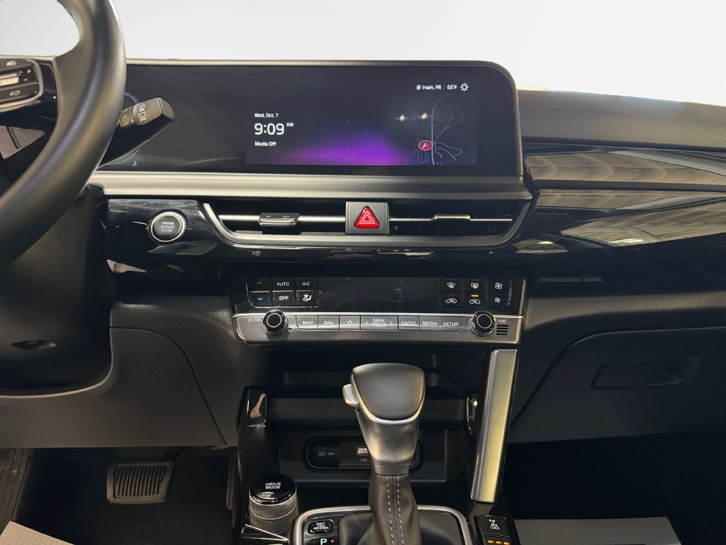 Certified 2025 Kia Seltos S AWD/4WD image 22