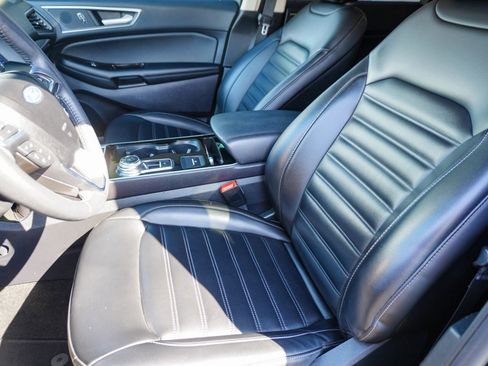 Used 2020 Ford Edge SEL w/ Convenience Package image 18