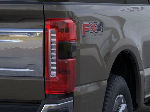 New 2026 Ford F350 King Ranch w/ Chrome Package AWD/4WD image 21