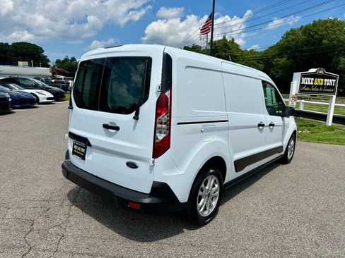 Used 2022 Ford Transit Connect XLT FWD image 8