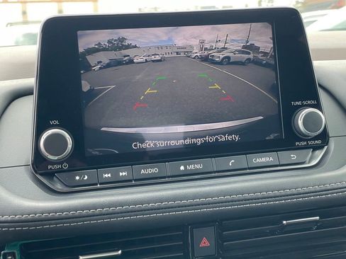 Certified 2021 Nissan Rogue SV w/ Premium Package AWD/4WD image 20
