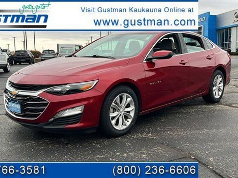 Certified 2025 Chevrolet Malibu LT image 1