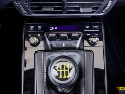 Certified 2026 Porsche 911 GT3 RWD image 25