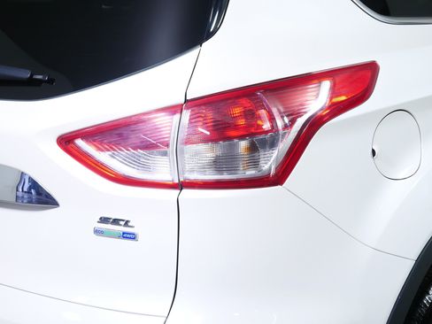 Used 2013 Ford Escape SEL AWD/4WD image 17