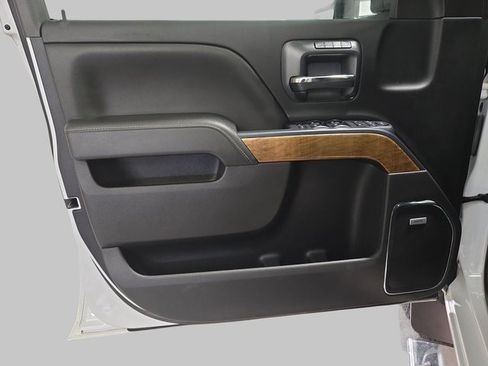 Used 2015 Chevrolet Silverado 3500 LTZ w/ Duramax Plus Package image 29