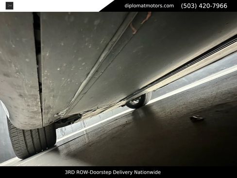 Used 2022 Tesla Model Y Long Range image 41