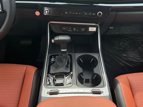 New 2026 Kia Carnival SX Prestige image 11