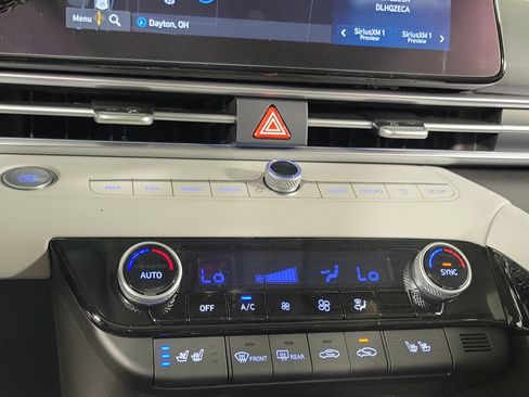 New 2025 Hyundai Elantra Limited w/ Cargo Package image 16