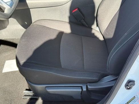 Used 2025 Nissan Sentra SV FWD image 15