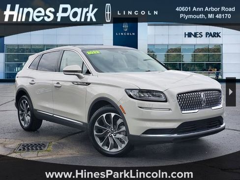Certified 2022 Lincoln Nautilus Reserve AWD/4WD image 1