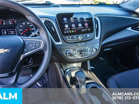 Used 2023 Chevrolet Malibu LT image 32