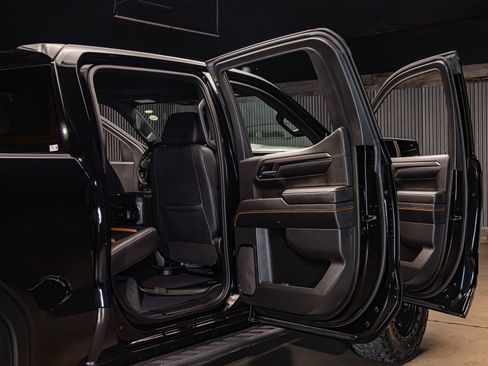 Used 2023 GMC Sierra 1500 AT4 w/ AT4 Premium Package AWD/4WD image 30