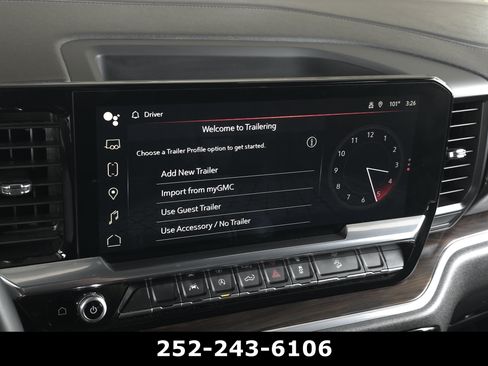 Used 2024 GMC Sierra 1500 SLT w/ SLT Premium Package AWD/4WD image 17