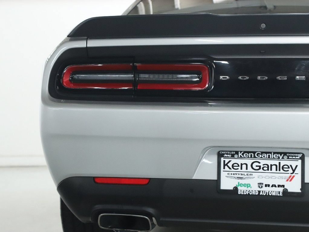 Used 2020 Dodge Challenger R/T Scat Pack w/ Dynamics Package RWD image 45