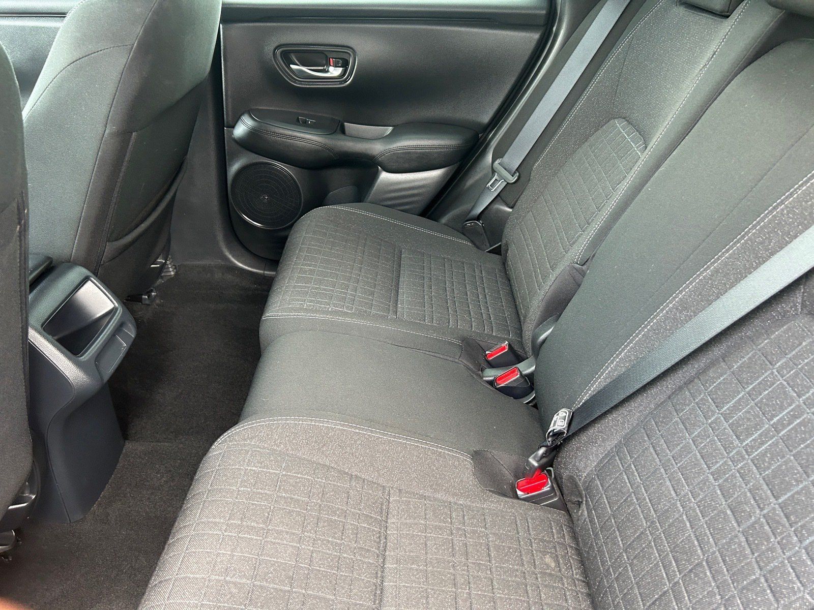 Certified 2023 Honda HR-V LX image 17