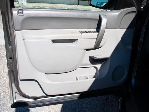 Used 2013 Chevrolet Silverado 1500 W/T w/ Skid Plate Package image 11