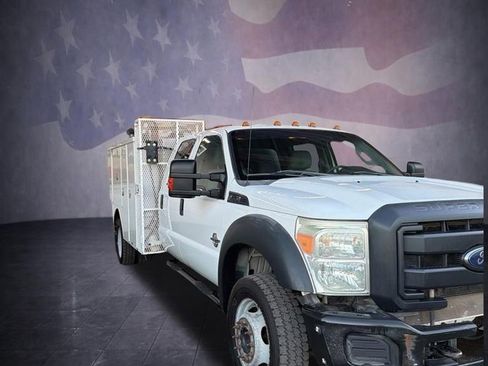Used 2014 Ford F550 4x4 Crew Cab Super Duty image 6