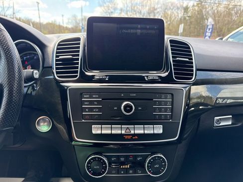 Used 2018 Mercedes-Benz GLE 350 4MATIC image 16