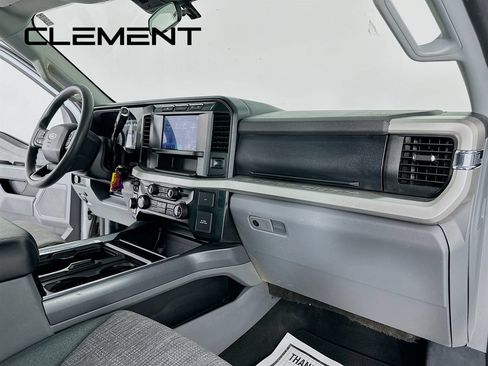 Used 2024 Ford F250 XLT w/ FX4 Off-Road Package AWD/4WD image 31