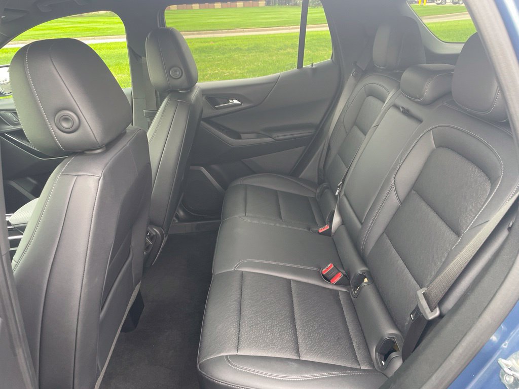 Used 2025 Chevrolet Equinox LT w/ Convenience Package II AWD/4WD image 20