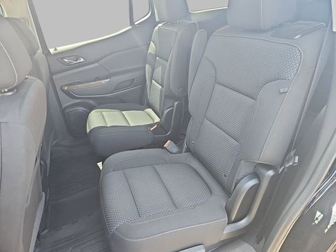 Used 2022 GMC Acadia SLE w/ Driver Convenience Package AWD/4WD image 19