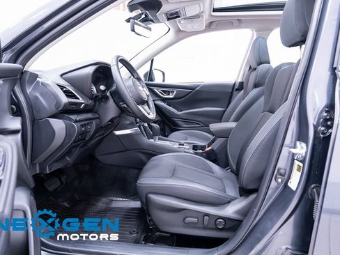 Used 2024 Subaru Forester Premium image 24