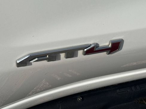 Used 2020 GMC Sierra 1500 AT4 w/ AT4 Premium Package AWD/4WD image 5