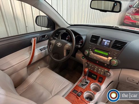 Used 2009 Toyota Highlander Limited image 10